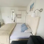 홈스테이 I Ula Z Pieknym Ogrodem I Sniadaniami