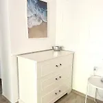 I Ula Z Pieknym Ogrodem I Sniadaniami