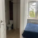 I Ula Z Pieknym Ogrodem I Sniadaniami 홈스테이