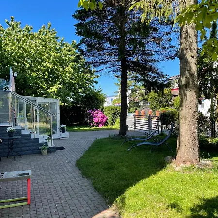Ubytování v soukromí I Ula Z Pieknym Ogrodem I Sniadaniami *