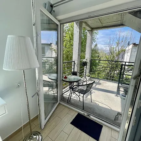 Goscinne I Ula Проживание в семье