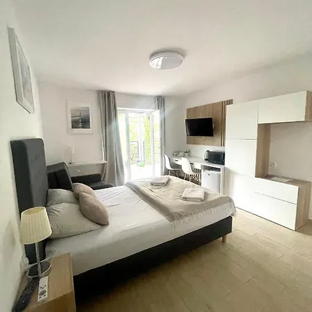 民宿 Goscinne I Ula *