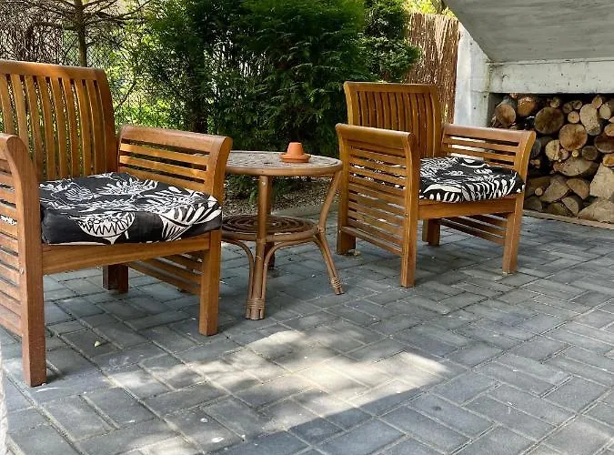 Goscinne I Ula * אוסטרוני מורסקי