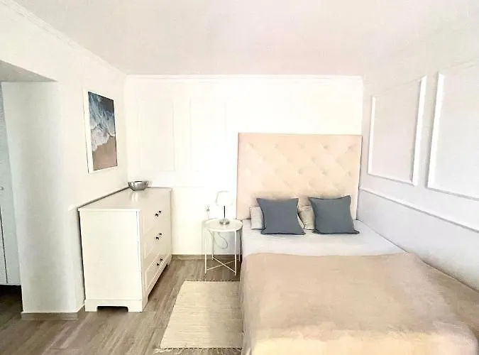 Goscinne I Ula בית אירוח אוסטרוני מורסקי